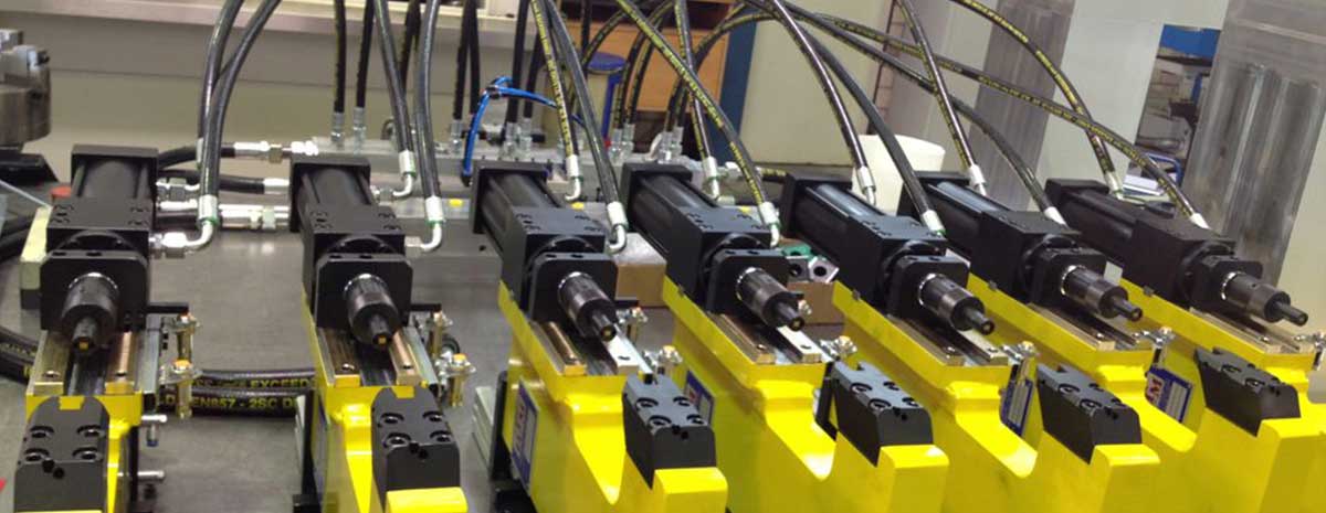 Hydropneumatic presses